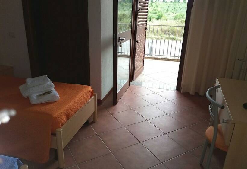 스탠다드 룸, Bena E Traes