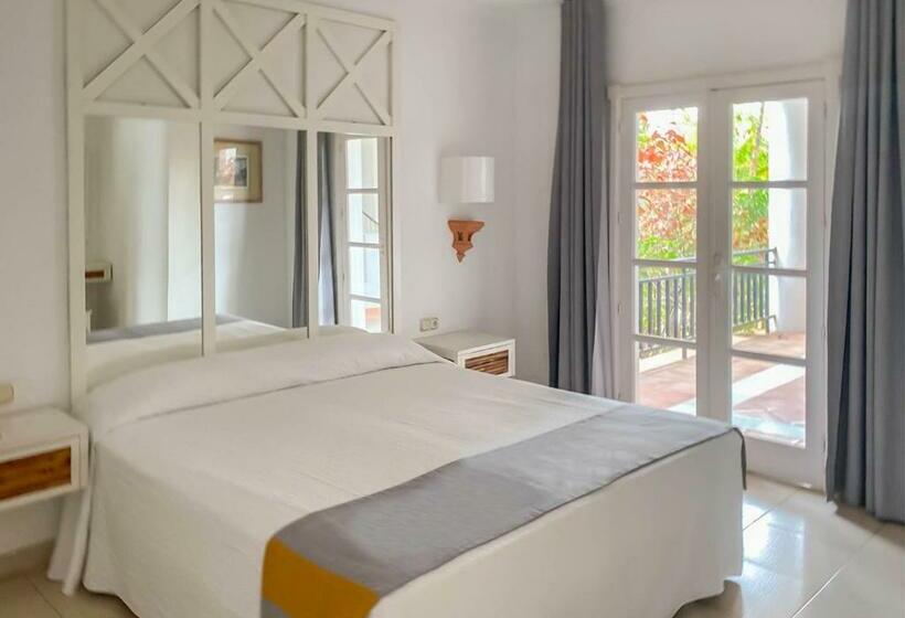 Апартаменты 2 Спальни, Apartamentos Parque Del Sol