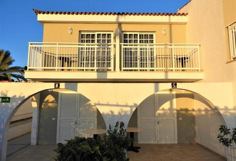 スタンダードシティビュールーム, Bungalows Parque Nogal