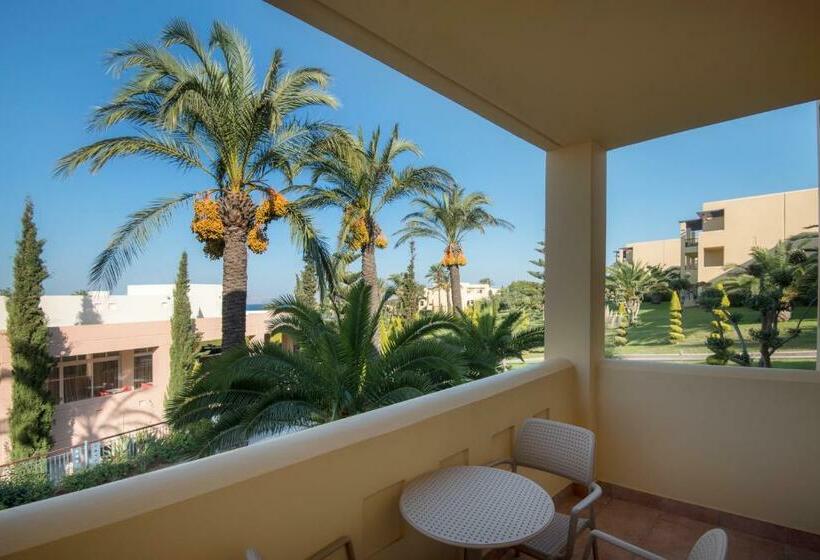 Номер Стандарт Вид на Сад, Horizon Beach Resort