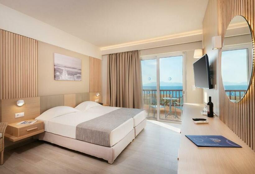 חדר משפחתי נוף לבריכה, Horizon Beach Resort