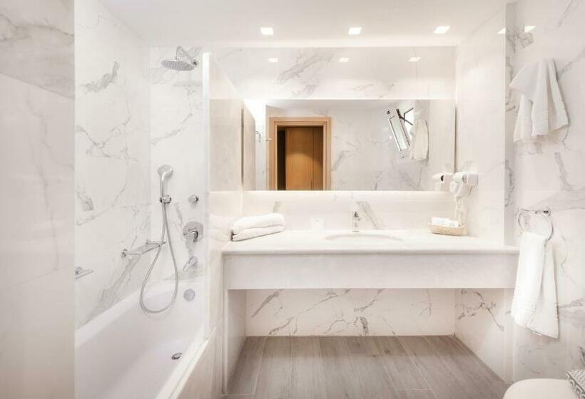 חדר סטנדרט צדדי נוף לים, Horizon Beach Resort