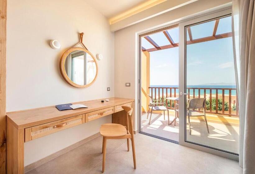 חדר משפתחתי סופריור, Horizon Beach Resort