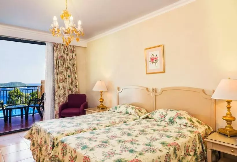 デラックスバンガロー, Paleo Artnouveau Hotel Adults Only