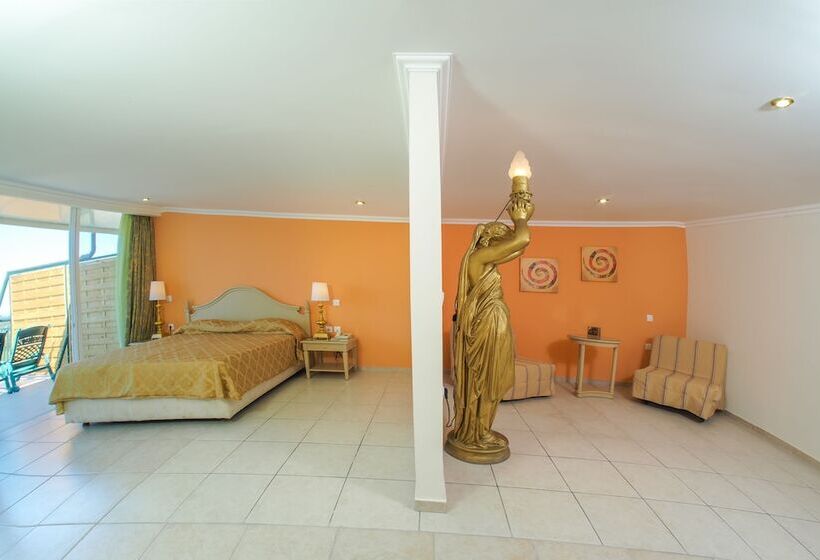 스위트, Paleo Artnouveau Hotel   Adults Only