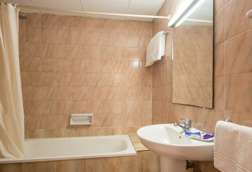 スタンダードルーム, htop Alexis