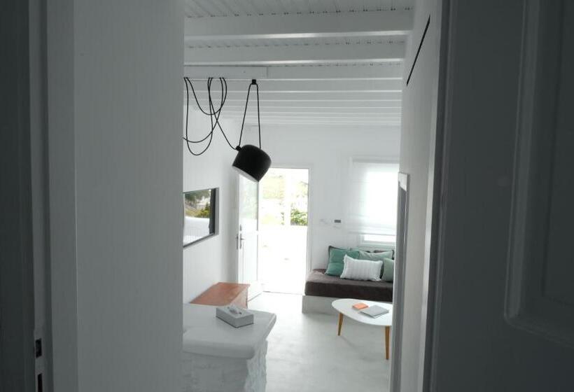 Люкс Вид на Море с Гидромассажем, Ostraco Suites