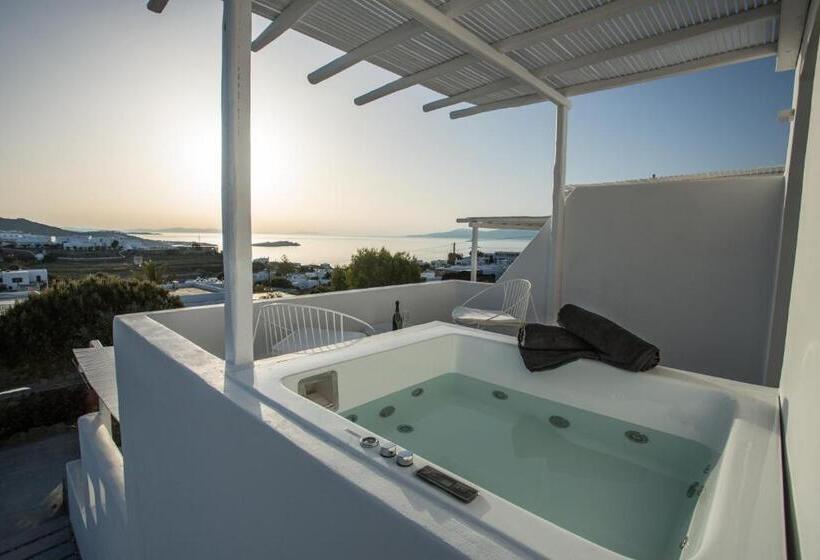 Номер Deluxe Вид на Море, Ostraco Suites