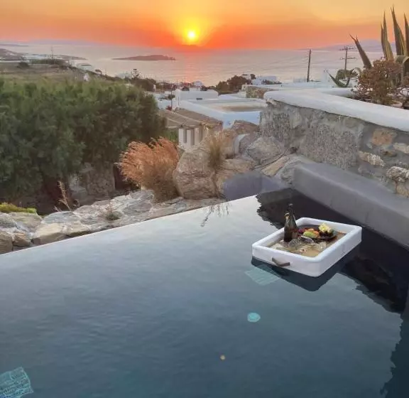 سوییت با استخر, Ostraco Suites