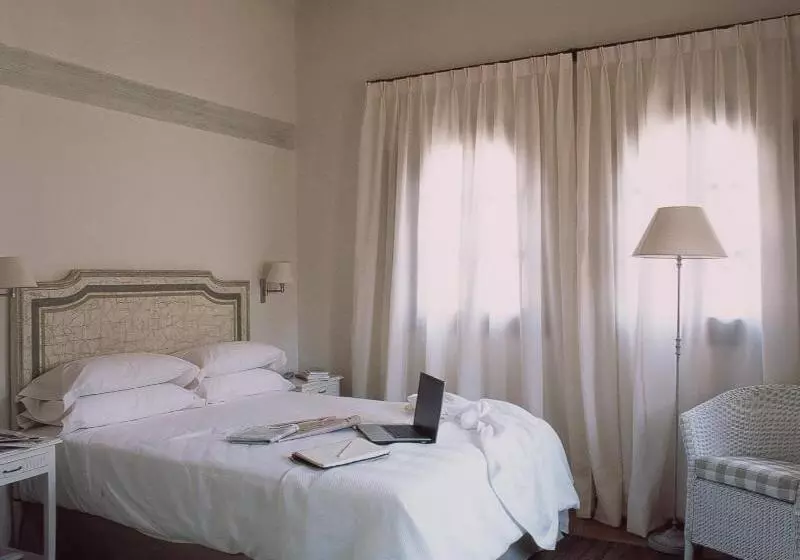 اتاق سوپریور, Palacio De Los Navas