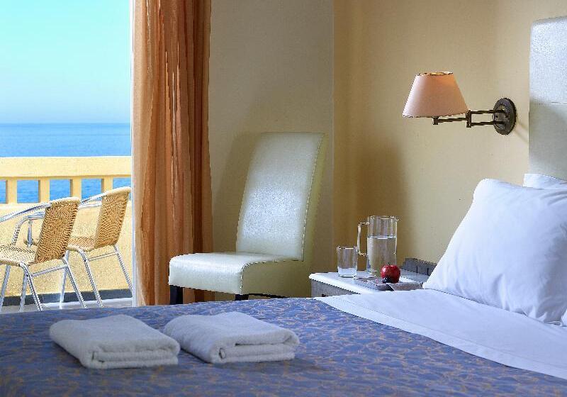 غرفة قياسية مطلّة علي البحر, Sissi Bay Resort