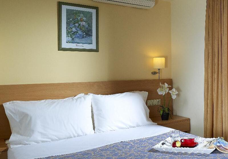 غرفة قياسية مطلّة علي البحر, Sissi Bay Resort