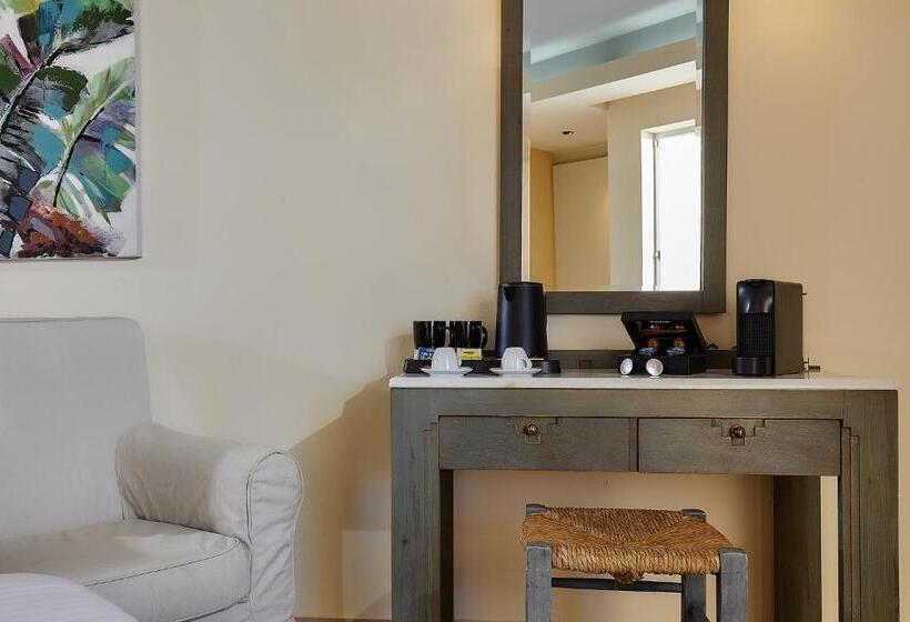 غرفة قياسية مطلّة علي البحر, Sissi Bay Resort