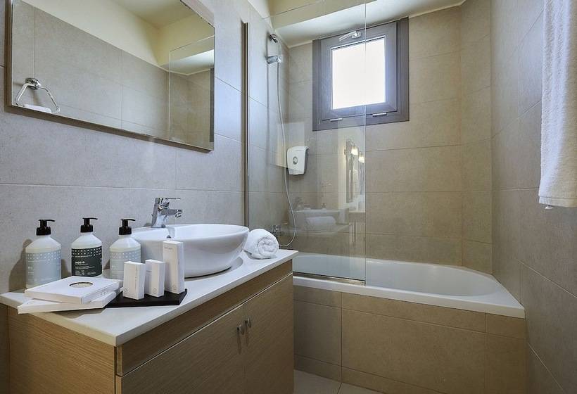 غرفة قياسية مطلّة علي البحر, Sissi Bay Resort