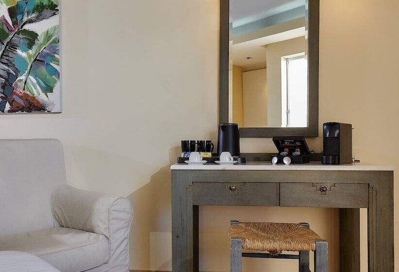 غرفة قياسية مطلّة علي البحر, Sissi Bay Resort