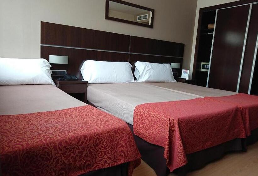 스탠다드 트리플 룸, Tarraco Park Tarragona