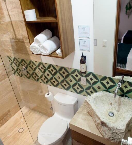 기본룸, Latino Hotel Boutique