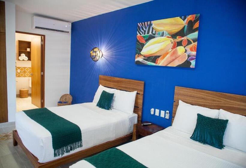家庭工作室, Latino Hotel Boutique