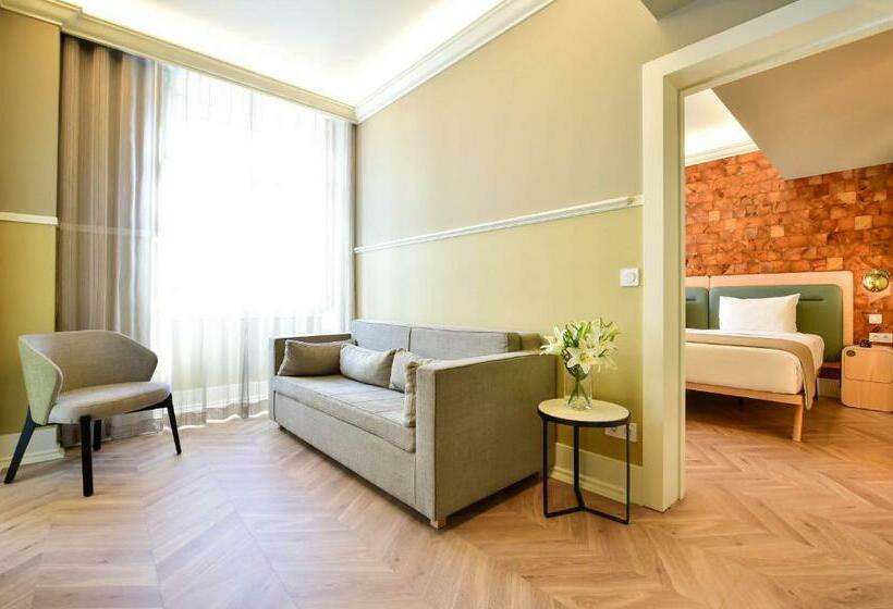 سوییت, My Story Hotel Tejo