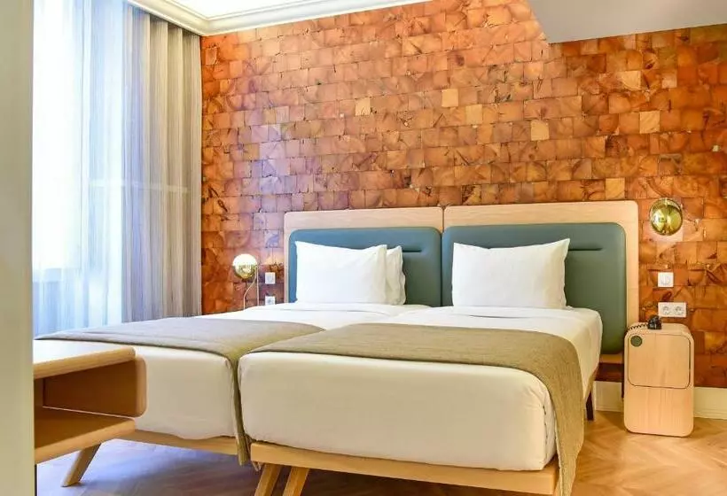 سوییت, My Story Hotel Tejo