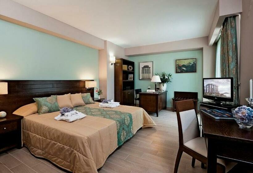 Люкс 2 Спальни, Porto Platanias Beach Resort & Spa