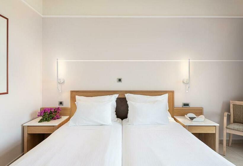 Standardrum delvis Havsutsikt, Porto Platanias Beach Resort & Spa