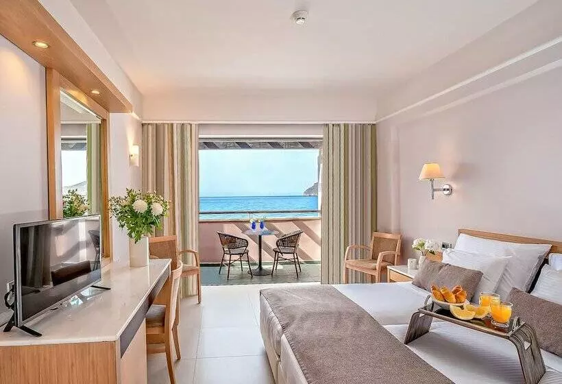 اتاق اساندارد با چشمانداز جانبی به دریا, Porto Platanias Beach Resort & Spa