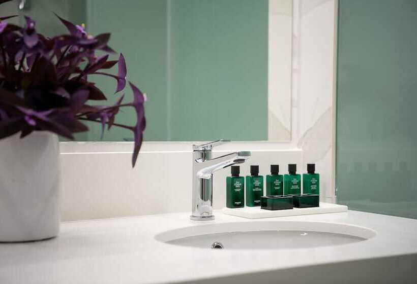 전용 풀장 주니어 스위트, Porto Platanias Beach Resort & Spa