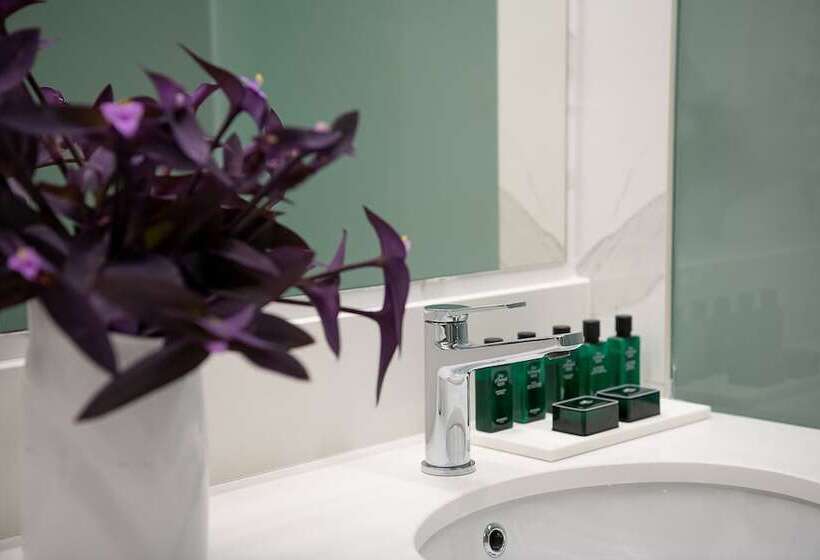 전용 풀장 주니어 스위트, Porto Platanias Beach Resort & Spa