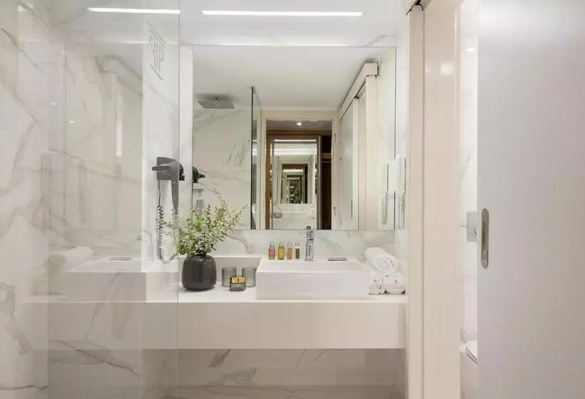 سوییت با چشمانداز دریا, Porto Platanias Beach Resort & Spa
