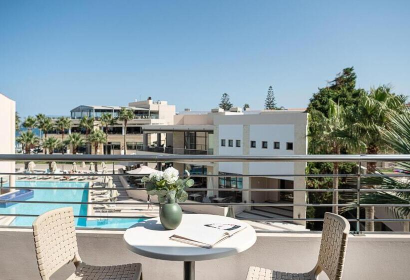 침실 1개 풀장 전망 아파트, Porto Platanias Beach Resort & Spa