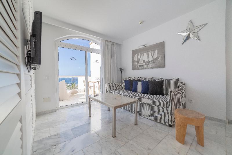 전용 풀장 주니어 스위트, Porto Platanias Beach Resort & Spa