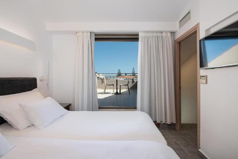 침실 1개 풀장 전망 아파트, Porto Platanias Beach Resort & Spa