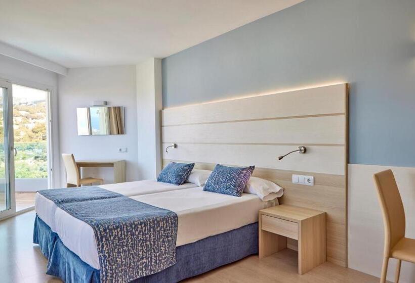 Номер Стандарт с Балконом, Tomir Portals Suites  Adults Only