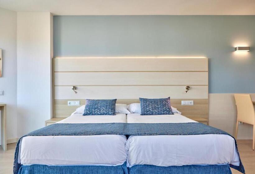 غرفة قياسية مزوَّدة بشُرفة, Tomir Portals Suites  Adults Only