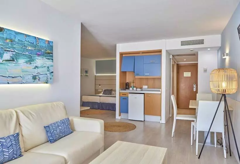 سوئیت جونیور با تراس, Tomir Portals Suites  Adults Only