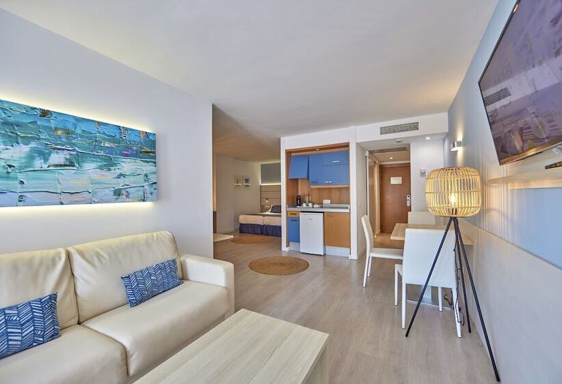 جناح جونيور مزوَّد بتراس, Tomir Portals Suites  Adults Only