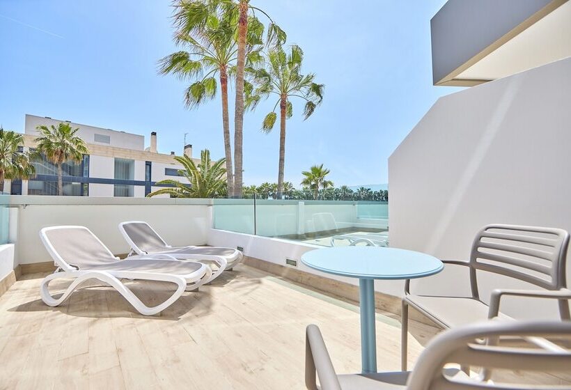 جناح جونيور مزوَّد بتراس, Tomir Portals Suites  Adults Only