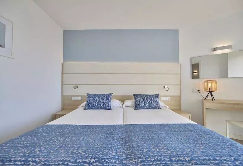 سوییت جونیور با بالکن, Tomir Portals Suites  Adults Only