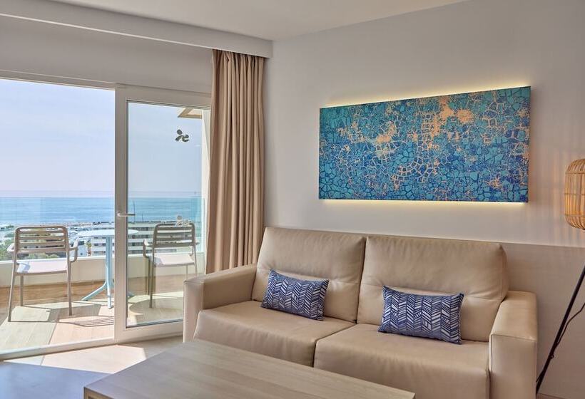 جناح جونيور مطلّ علي البحر, Tomir Portals Suites  Adults Only