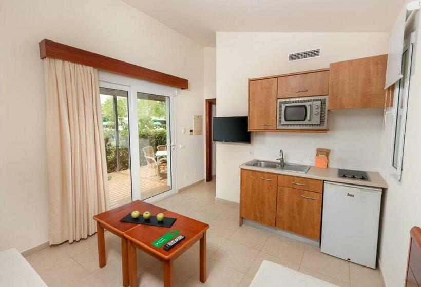 بانگلوی استاندارد, Valentin Playa de Muro