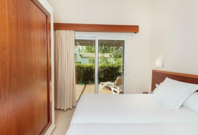 بانگلوی استاندارد, Valentin Playa de Muro