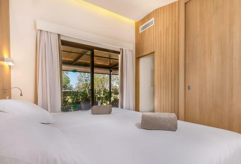 بانگلوی استاندارد, Valentin Playa de Muro