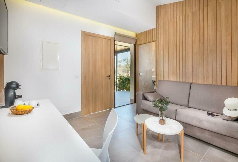 بانگلوی استاندارد, Valentin Playa de Muro