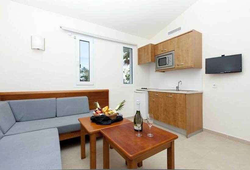 بانگلوی استاندارد, Valentin Playa de Muro