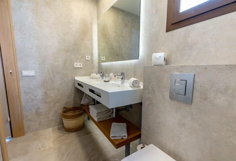 بانگلوی استاندارد, Valentin Playa de Muro