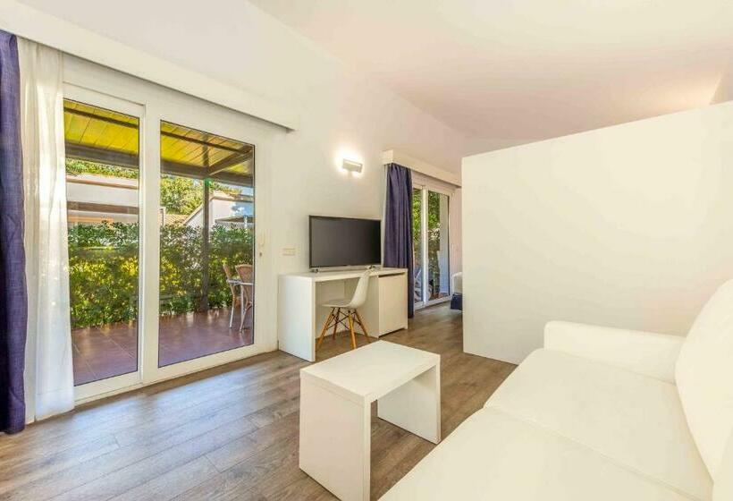 بانگلوی لوکس, Valentin Playa de Muro