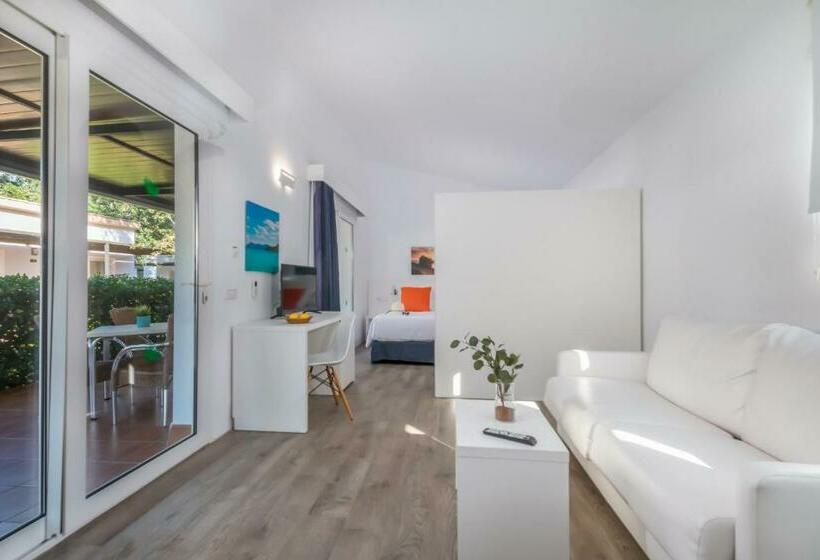 بانگلوی لوکس, Valentin Playa de Muro