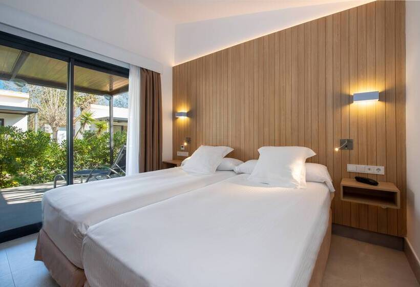 بانگلوی سوپریور, Valentin Playa de Muro