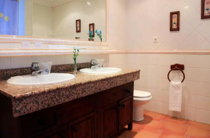 ویلای 3 خوابه, Vip Villas  Caleta Dorada